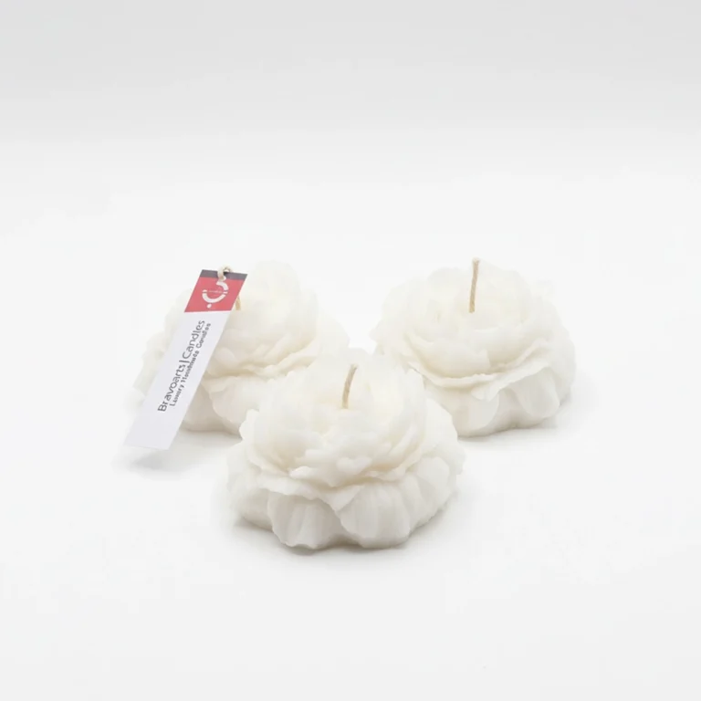 شمع دکوراتیو طرح گل آلاله